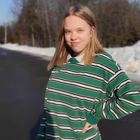 Meet your Posher, Emma - Picture 1 of 1